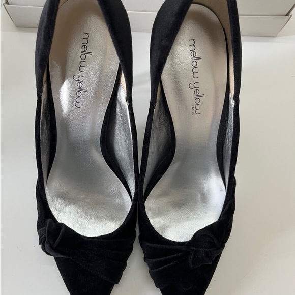 Heel shoes - Picture 2 of 4